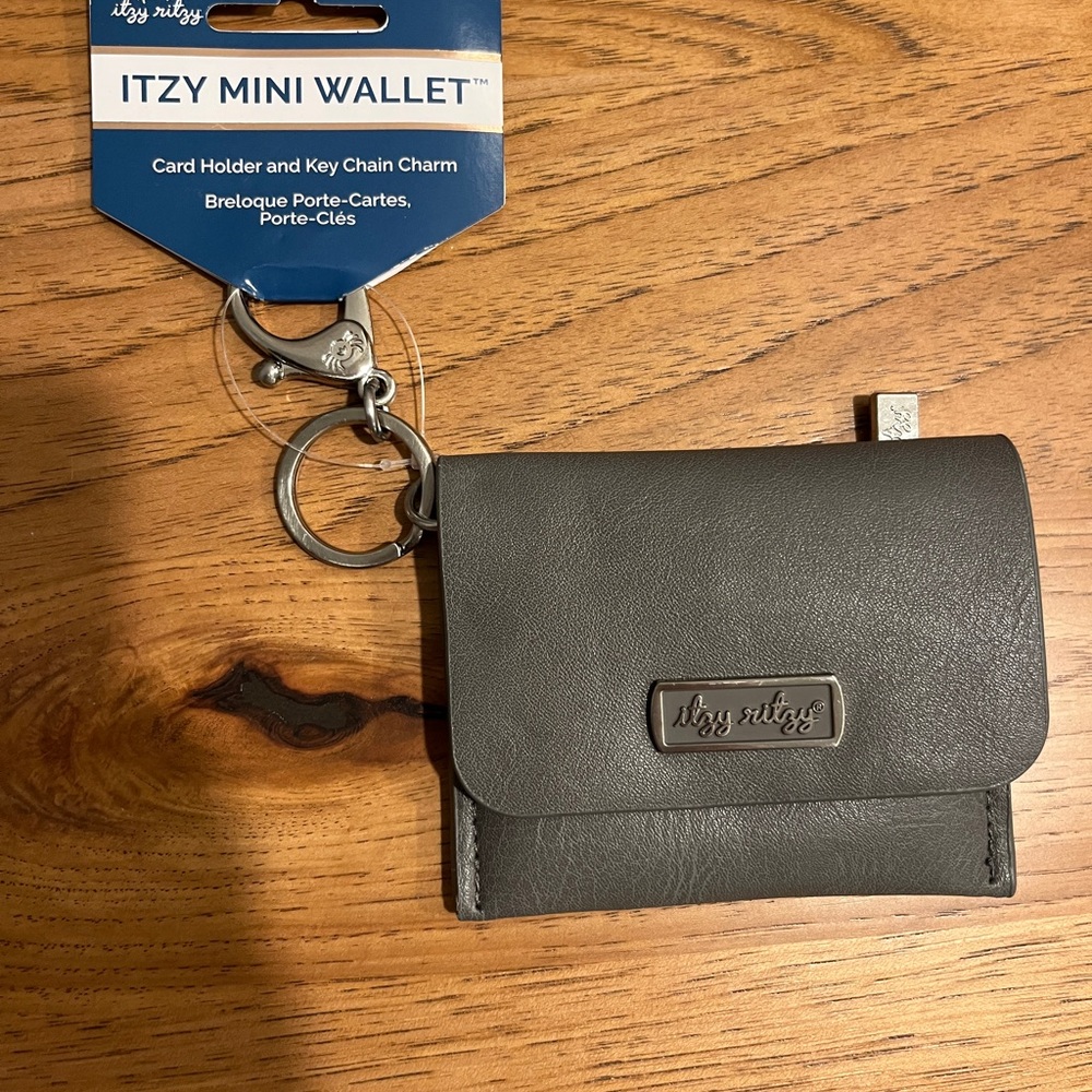 Itzy Ritzy Charcoal Card Holder with Key Chain